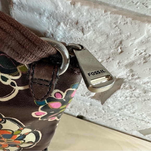 Fossil Key Per Waxed Canvas Crossbody Bag - Picture 3 of 8